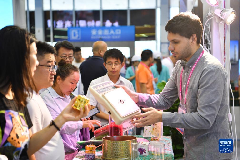 合乐888登录页面